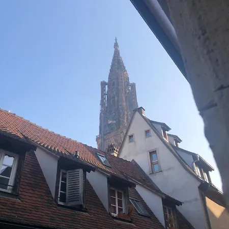 Апартаменти Carpe Diem - Au Pied De La Cathedrale *